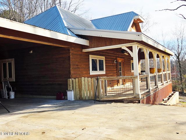 223 Frontier Rd, Sweetwater, TN 37874