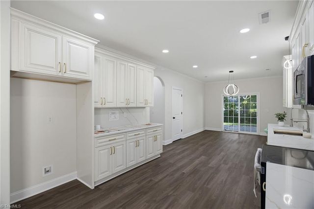 316 Pickett Place, High Point, NC 27262