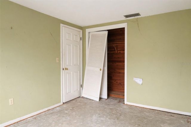 4011 GRAYTON DRIVE, New Port Richey, FL 34652