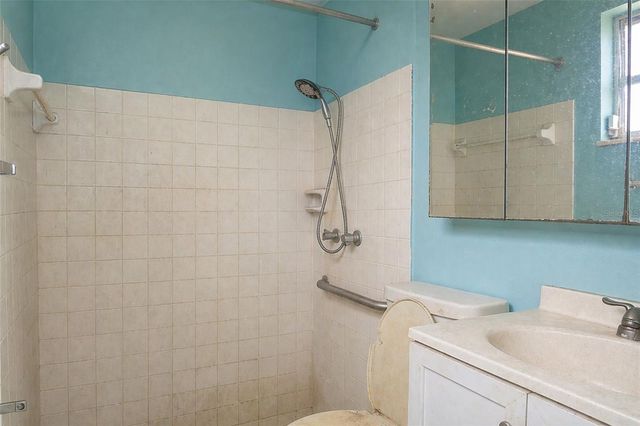 4011 GRAYTON DRIVE, New Port Richey, FL 34652