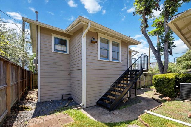 2714 Reagan, Houston, TX 77009