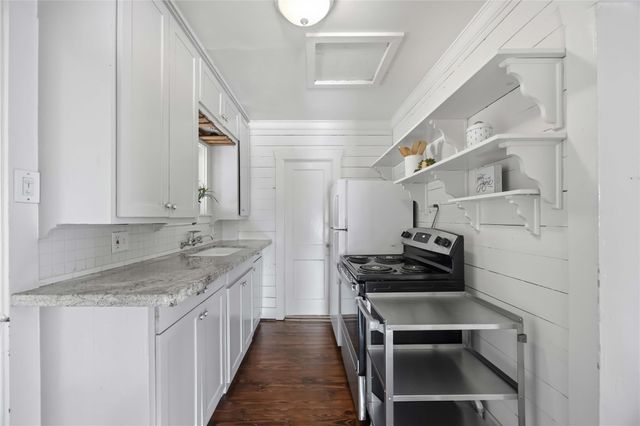 2714 Reagan, Houston, TX 77009
