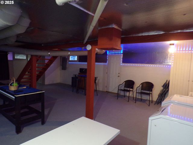 960 SHIPPING St, Salem, OR 97301