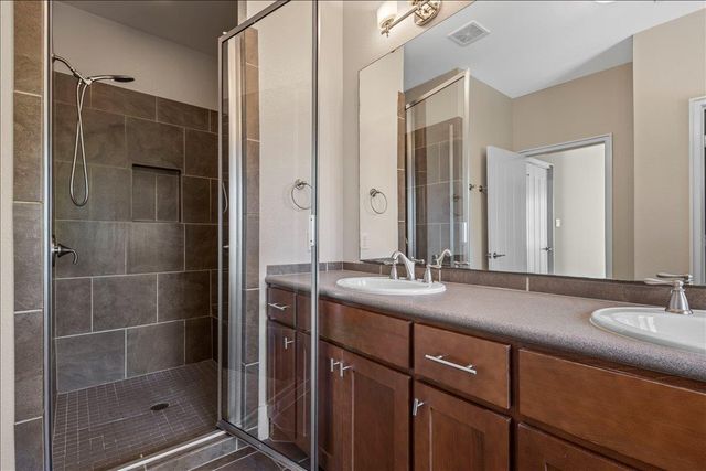 1601 Houston ST 3, Austin, TX 78756