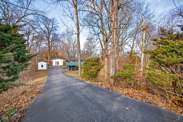 6986 W State Road 44, Morgantown, IN 46160