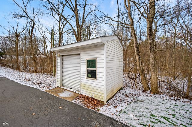 6986 W State Road 44, Morgantown, IN 46160