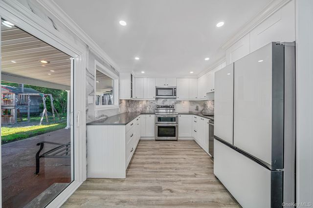 457 Peconic Street, Ronkonkoma, NY 11779
