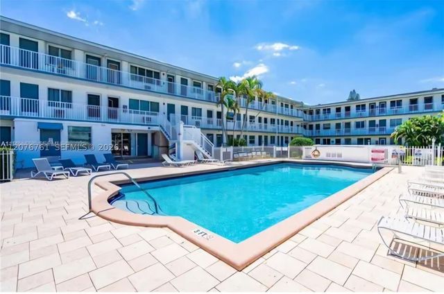15610 NE 6th Ave 30C, Miami, FL 33162