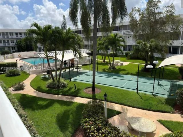 15610 NE 6th Ave 30C, Miami, FL 33162