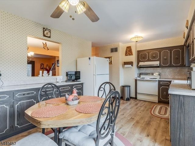 416 Joralemon St, C3 C3, Belleville Twp., NJ 07109