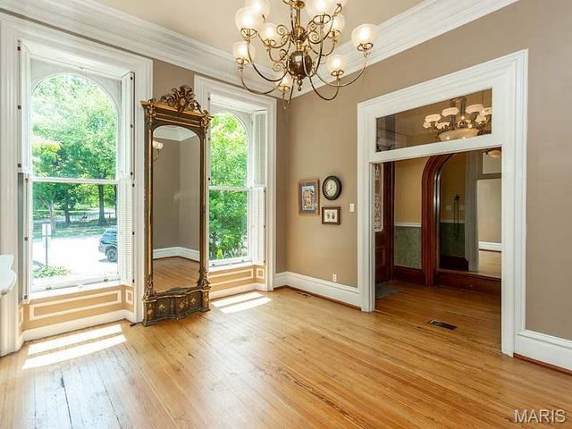2007 Park Avenue, St Louis, MO 63104
