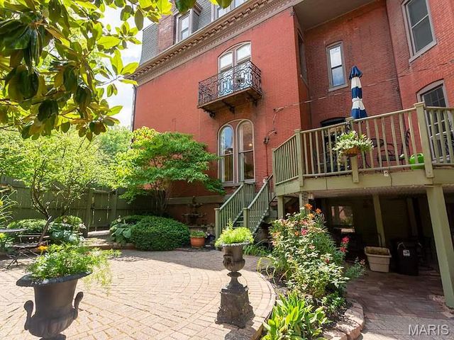 2007 Park Avenue, St Louis, MO 63104
