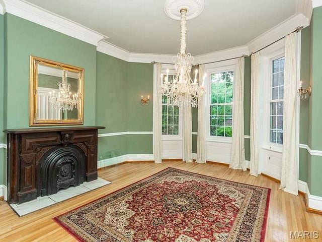 2007 Park Avenue, St Louis, MO 63104