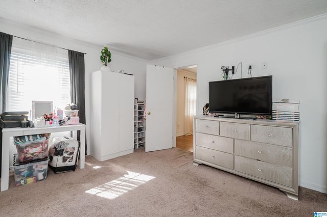 1613 27TH AVENUE N, Hueytown, AL 35023