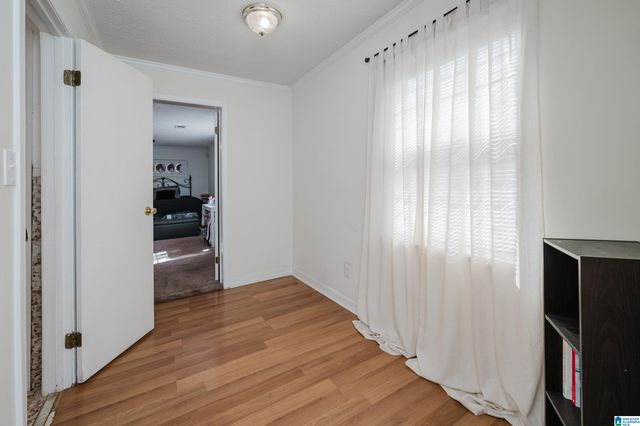 1613 27TH AVENUE N, Hueytown, AL 35023