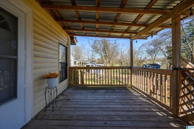 1613 27TH AVENUE N, Hueytown, AL 35023