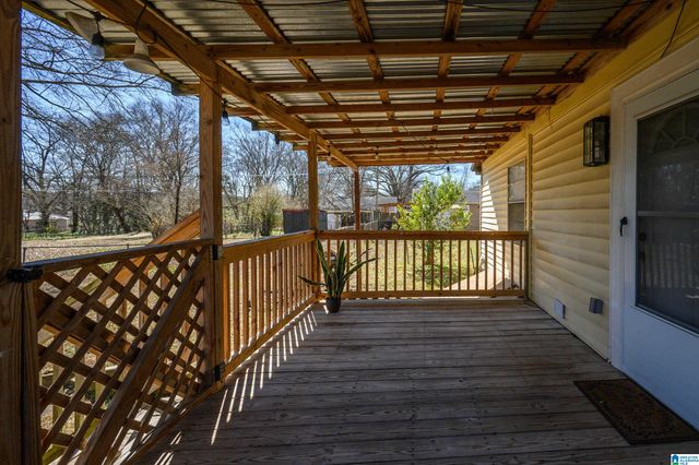 1613 27TH AVENUE N, Hueytown, AL 35023