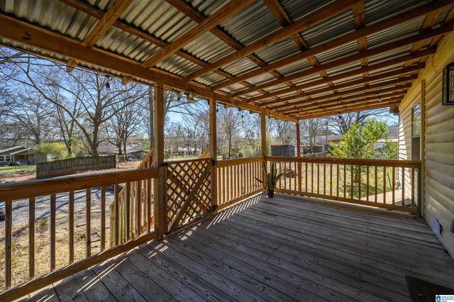 1613 27TH AVENUE N, Hueytown, AL 35023