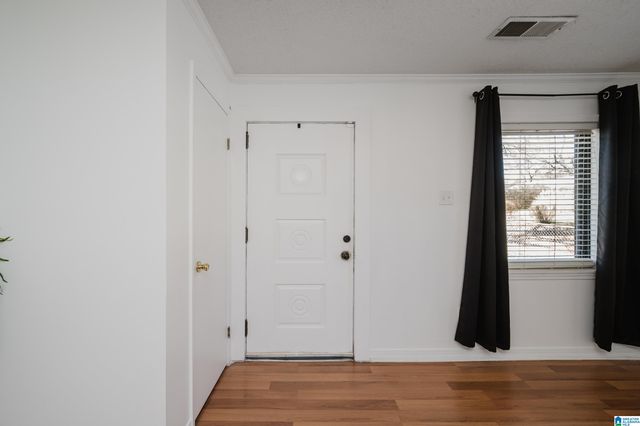 1613 27TH AVENUE N, Hueytown, AL 35023