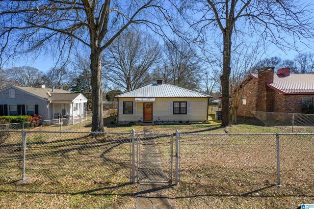1613 27TH AVENUE N, Hueytown, AL 35023