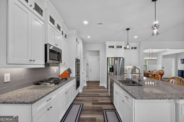 48 Starr Place, Newnan, GA 30263