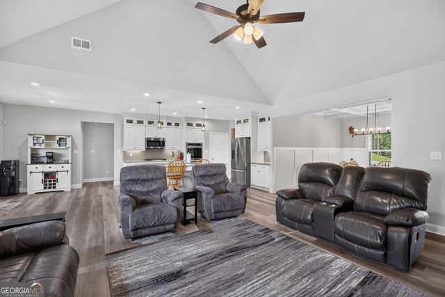 48 Starr Place, Newnan, GA 30263