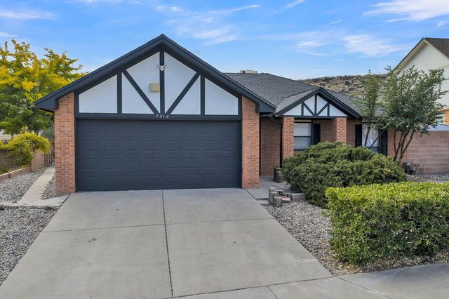 7312 Keel Avenue NW, Albuquerque, NM 87120