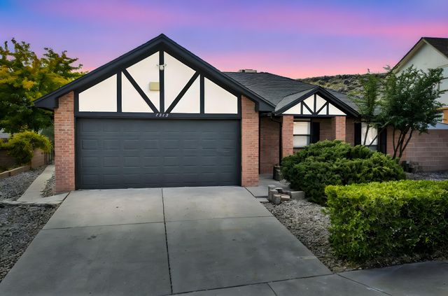 7312 Keel Avenue NW, Albuquerque, NM 87120