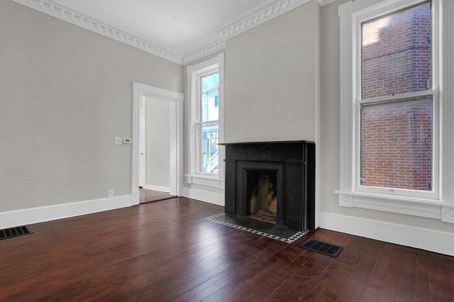 93 W King Avenue, Columbus, OH 43201