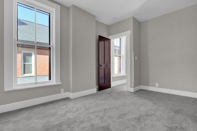 93 W King Avenue, Columbus, OH 43201