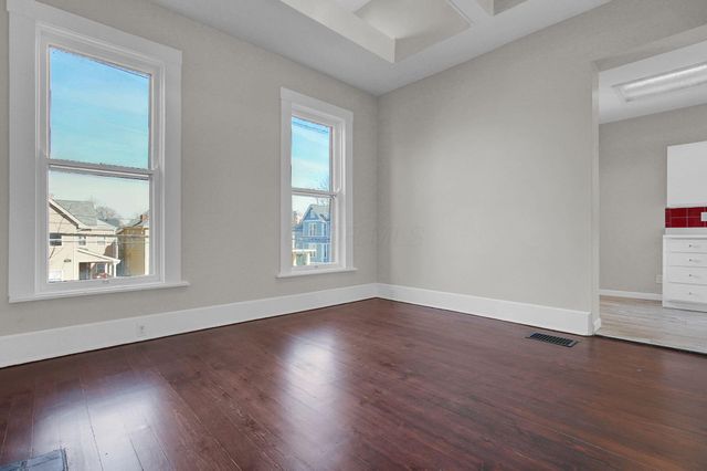 93 W King Avenue, Columbus, OH 43201