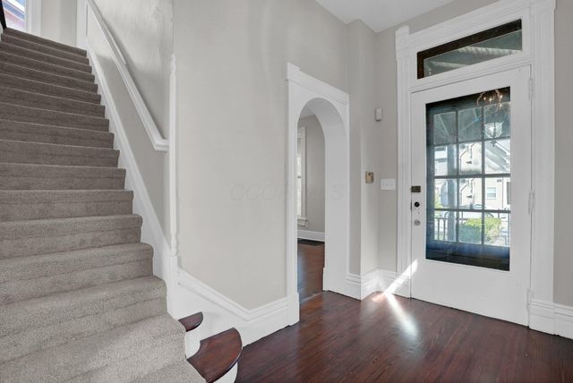 93 W King Avenue, Columbus, OH 43201