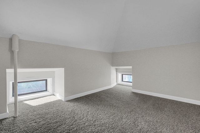 93 W King Avenue, Columbus, OH 43201