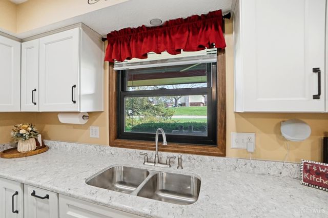 2312 Bevington Lane, Hamilton, OH 45013