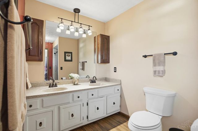 2312 Bevington Lane, Hamilton, OH 45013