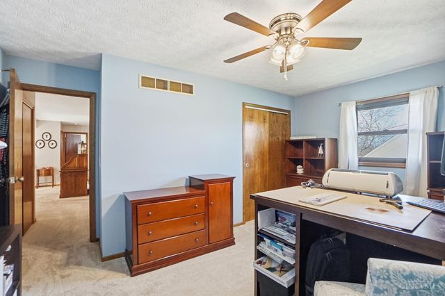 2312 Bevington Lane, Hamilton, OH 45013