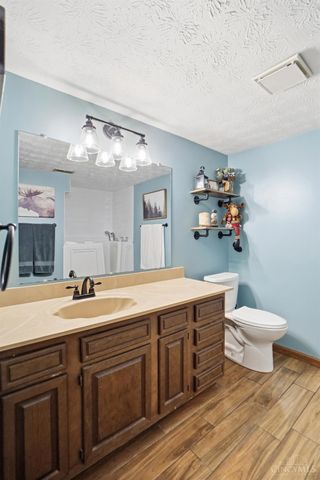 2312 Bevington Lane, Hamilton, OH 45013