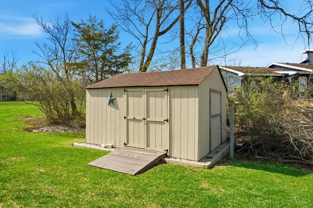 2312 Bevington Lane, Hamilton, OH 45013