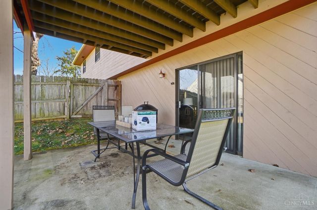 2312 Bevington Lane, Hamilton, OH 45013