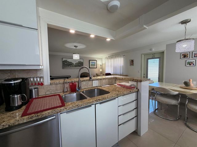 292 Brittany Avenue 292, Delray Beach, FL 33446