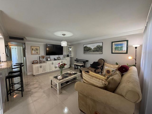 292 Brittany Avenue 292, Delray Beach, FL 33446