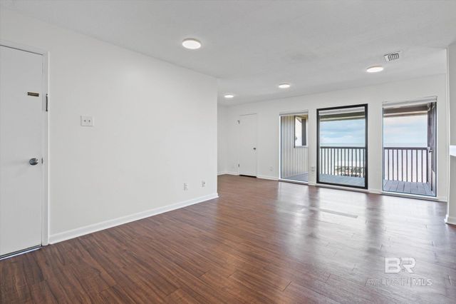 210 S Mobile Street 49, Fairhope, AL 36532