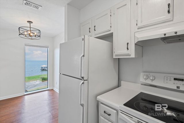 210 S Mobile Street 49, Fairhope, AL 36532