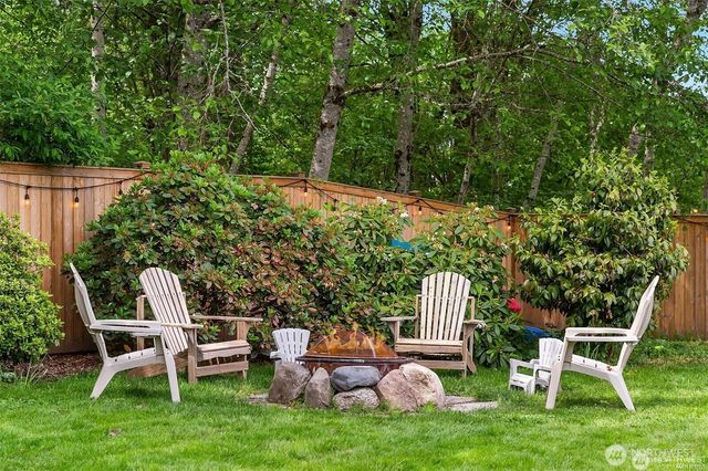 8002 156th Street SE, Snohomish, WA 98296
