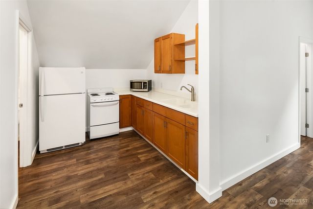8002 156th Street SE, Snohomish, WA 98296