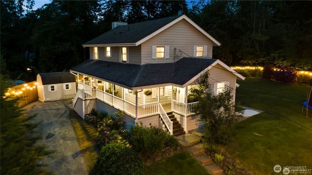 8002 156th Street SE, Snohomish, WA 98296