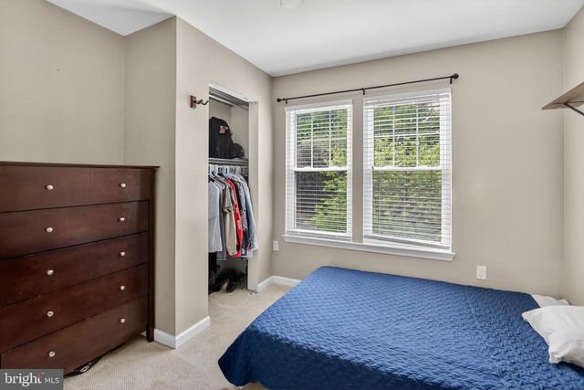 11969 HOLLY VIEW DR, Woodbridge, VA 22192