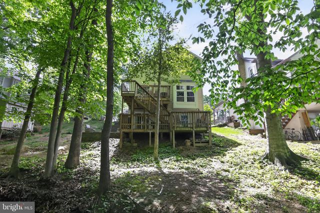 11969 HOLLY VIEW DR, Woodbridge, VA 22192