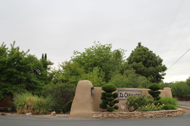 6504 Poza Rica Court NW, Albuquerque, NM 87107