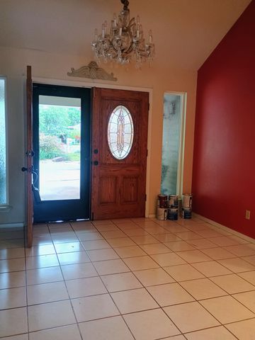 6504 Poza Rica Court NW, Albuquerque, NM 87107